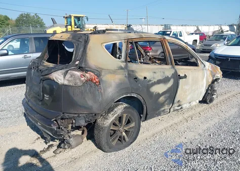 2018 Toyota Rav4 Adventure/Xle z USA, uszkodzony, nr VIN 2T3RFREV9JW809251